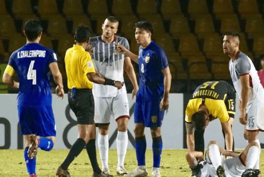 ĐT Thái Lan lép vé trước Philippines AFF Cup 2018, CĐV Thái Lan, Thái Lan